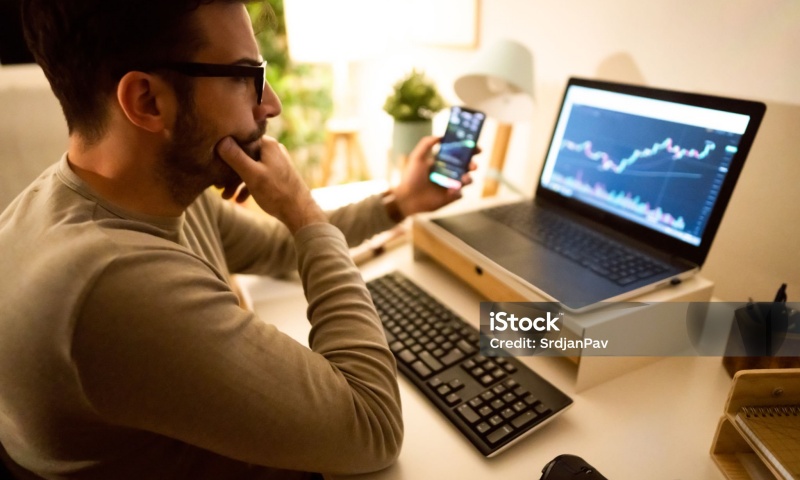 NFT交易是否合法？解读NFT交易的法律问题与合规性